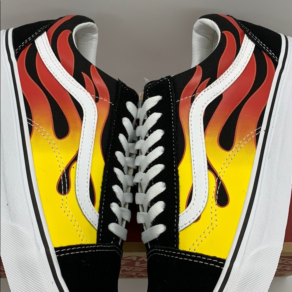 •VANS OLD SKOOL FLAME Black/Black true White wmns - Picture 13 of 16